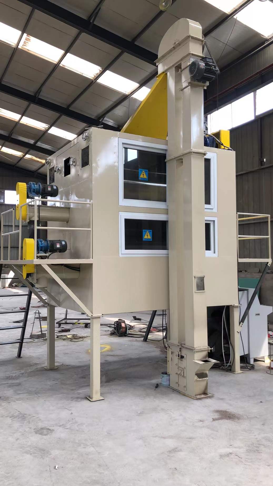 High Separating Rate 99.9% Electrostatic Separator
