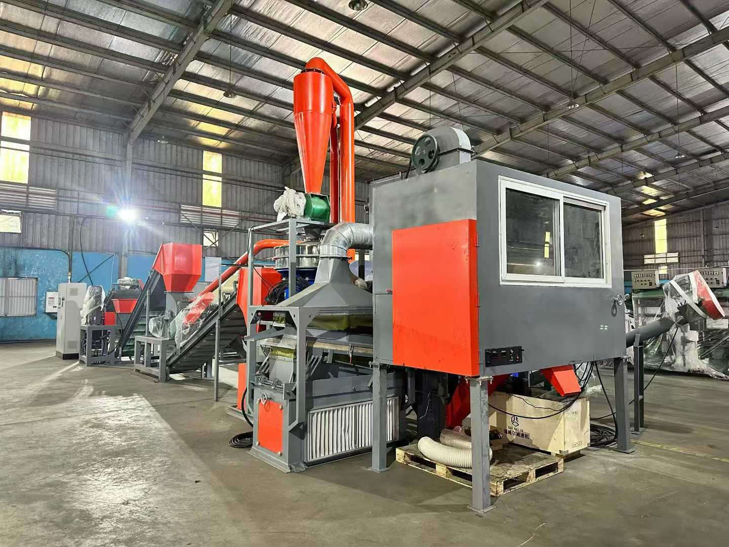 Solar panel recycling equipment shipped to Spain